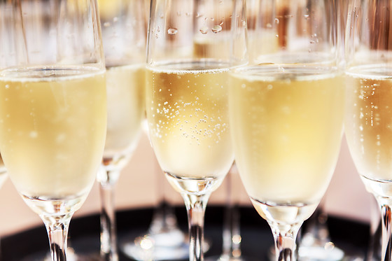 CHAMPAGNEPROVNING